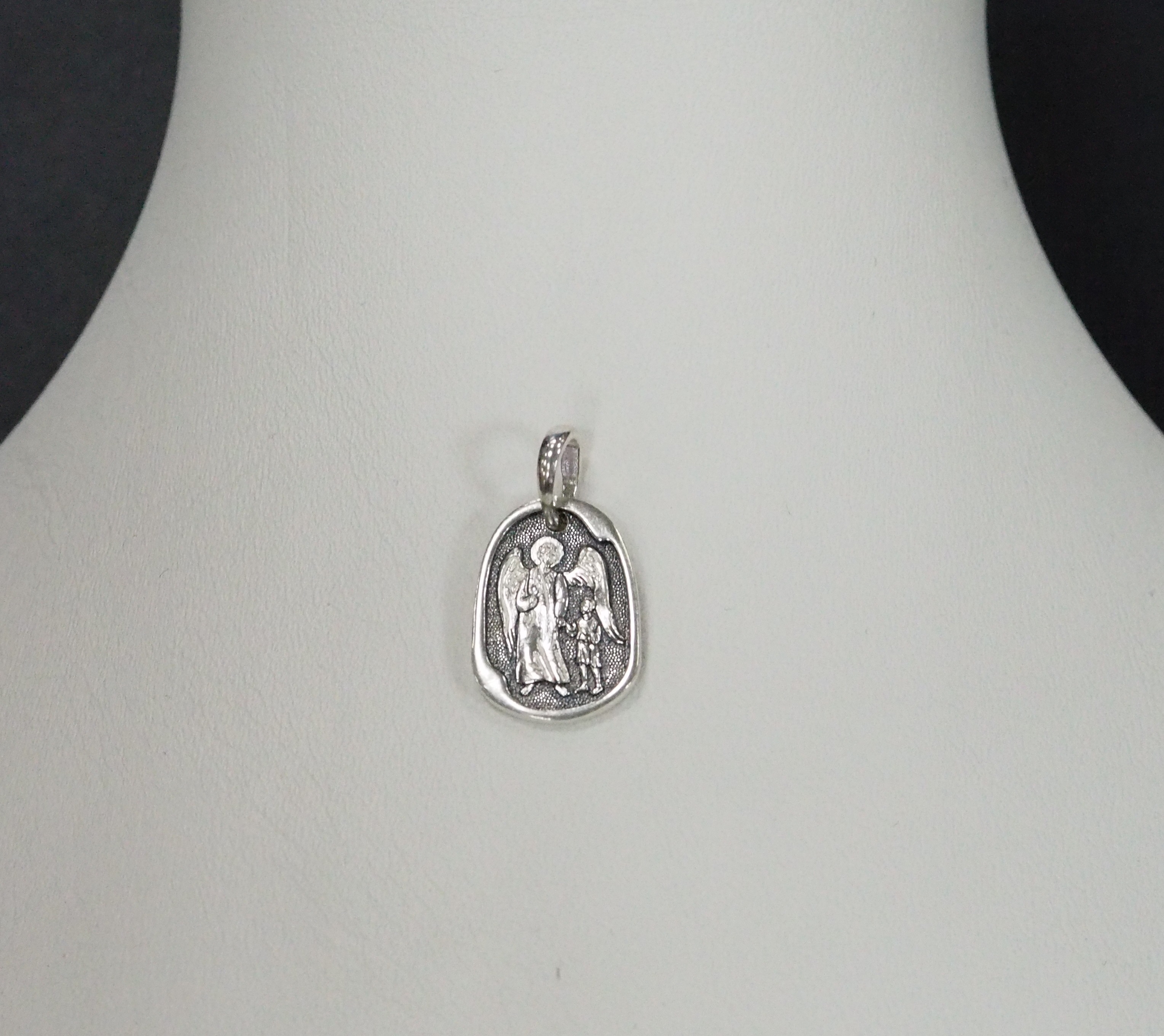 Серебряная подвеска "Ангел-Хранитель"